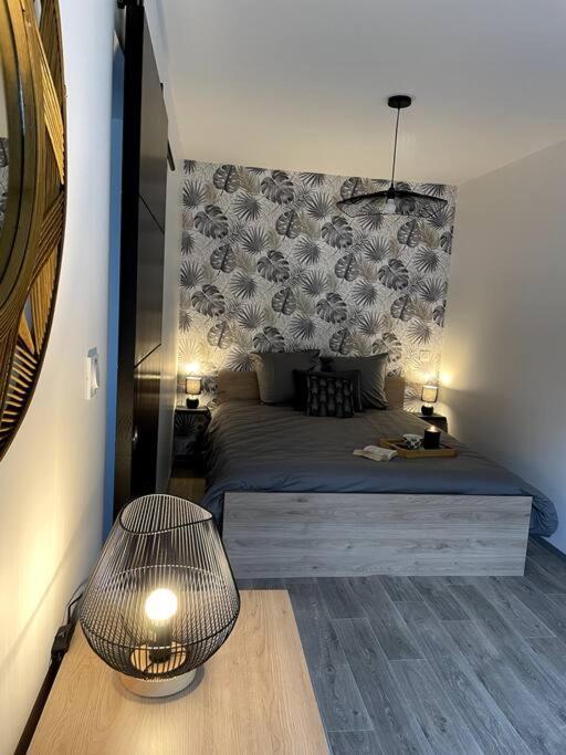 Bel Appartement Sur Cour Plein Centre Ville Et Parking 穆兰 外观 照片